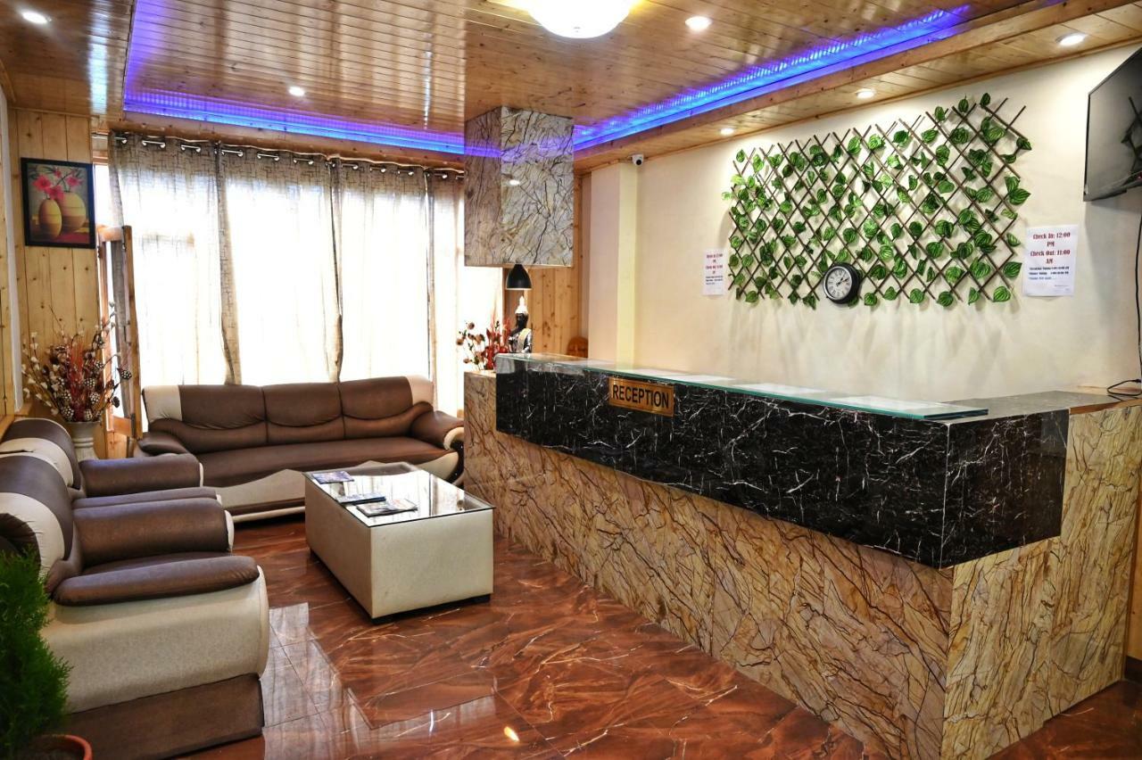 Hotel Highq Manali Exteriér fotografie