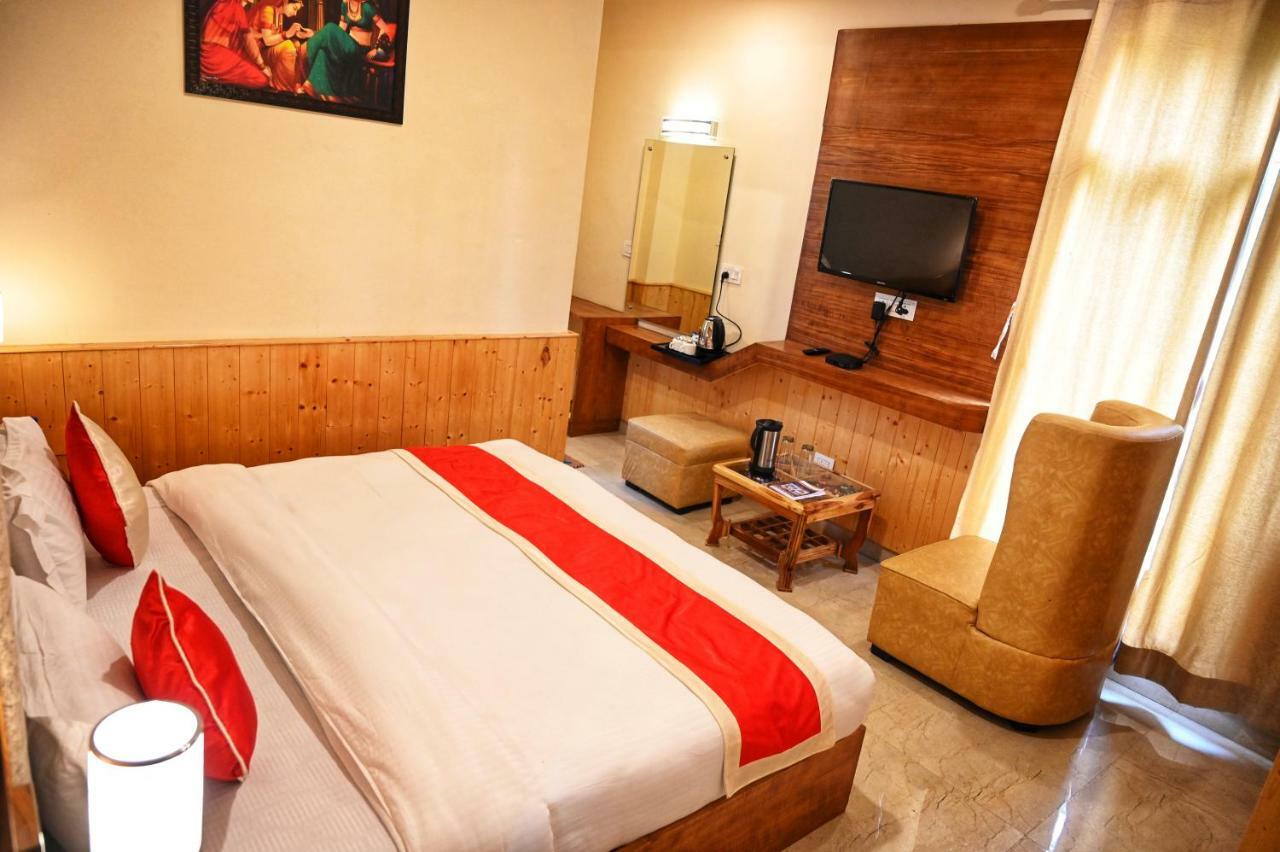 Hotel Highq Manali Exteriér fotografie